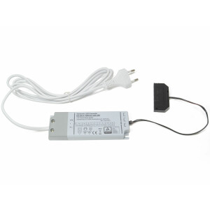 LED Trafo 12V DC Konverter 15 W, 6-fach Verteiler...